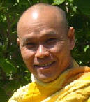 Bhikkhu Buddha Dhatu @ DhammaTalks.net